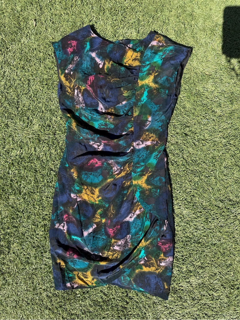 ✨ No. 6 silk ruched sleeveless sheath dress
